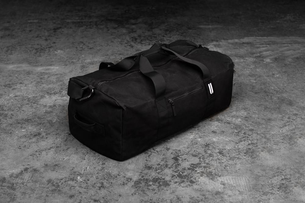 NOBULL Xl Waxed Canvas Traditional Duffle Backpacks - Black - Ireland (6758TWOUN)